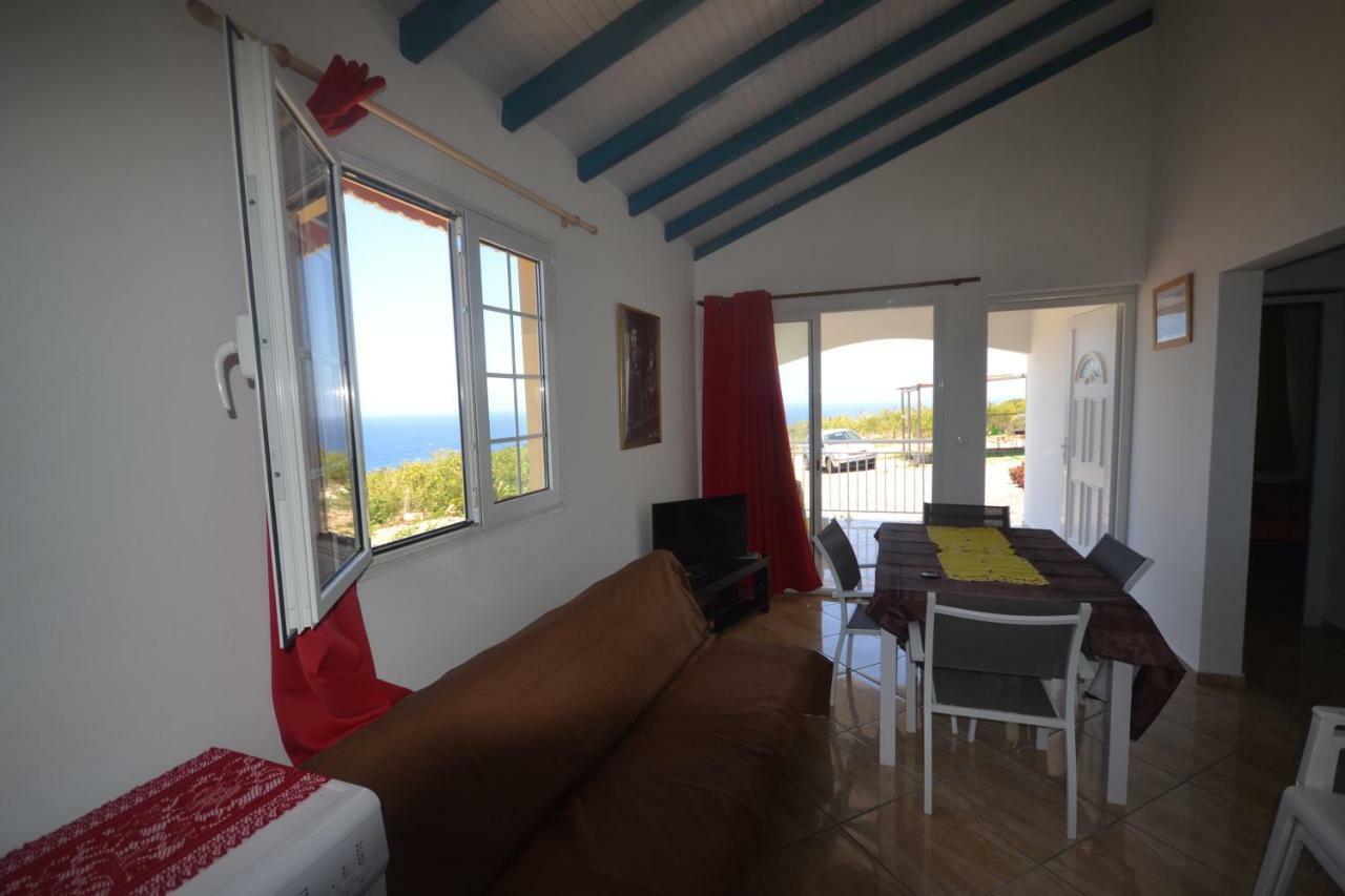 Planete Bleue Habitation Mes Desirs Villa Beaurenom Eksteriør bilde