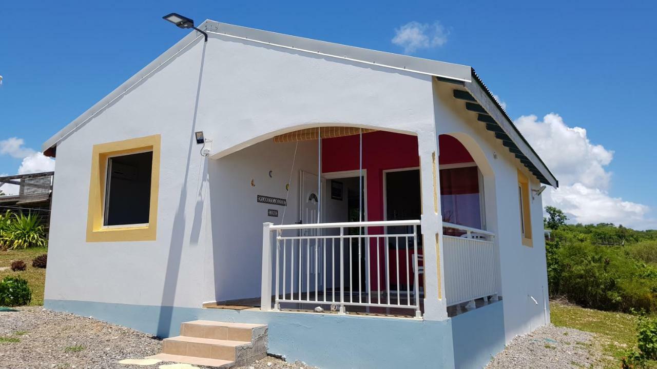 Planete Bleue Habitation Mes Desirs Villa Beaurenom Eksteriør bilde